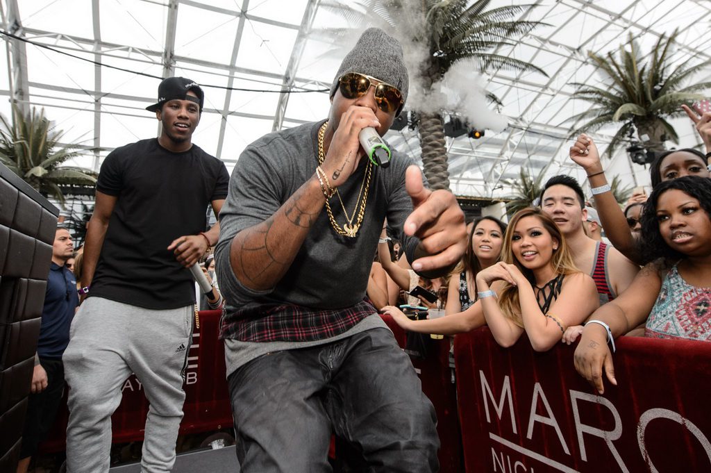 Jeremih Photos Performing at Marquee Dayclub Dome
