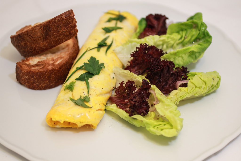 BARDOT Brasserie - Apps Omelet