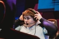 Michael “PolarBearMike” Heiss of eUnited dons his headset before the Smite match at Esports Arena Las Vegas’ grand opening