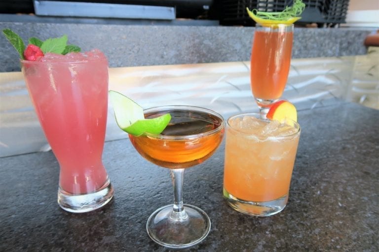 Therapy Restaurant in Downtown Las Vegas to Celebrate Labor Day with Complimentary Cocktails