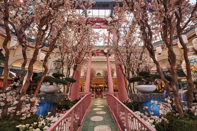 Bellagio’s Conservatory & Botanical Gardens Celebrates Japan