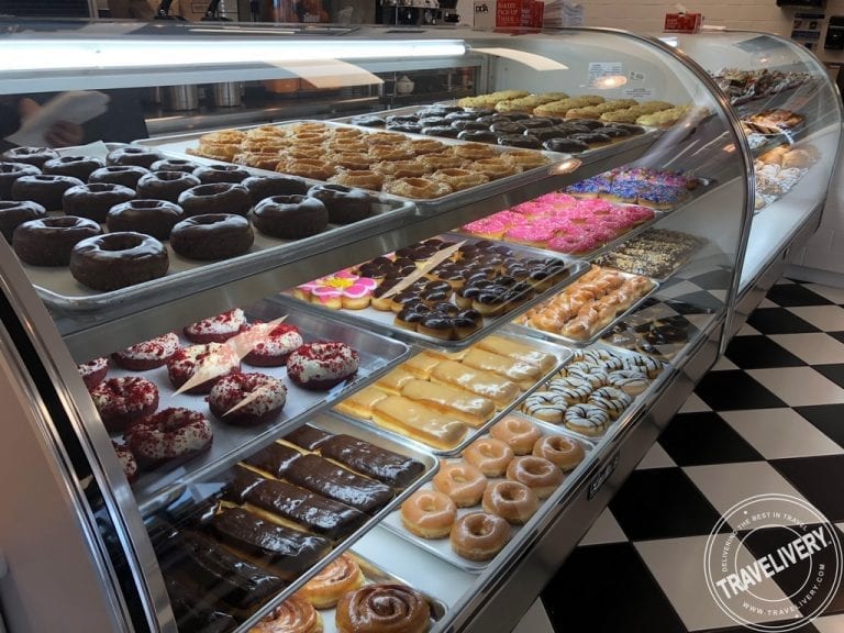 Carl’s Donuts Celebrates Retail Location’s 1st Anniversary