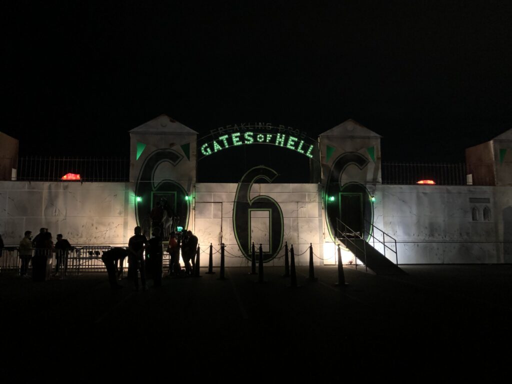 Freakling Bros. Horror Shows - Gates of Hell - Haunted Houses