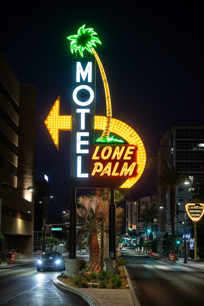 Lone Palm Motel
