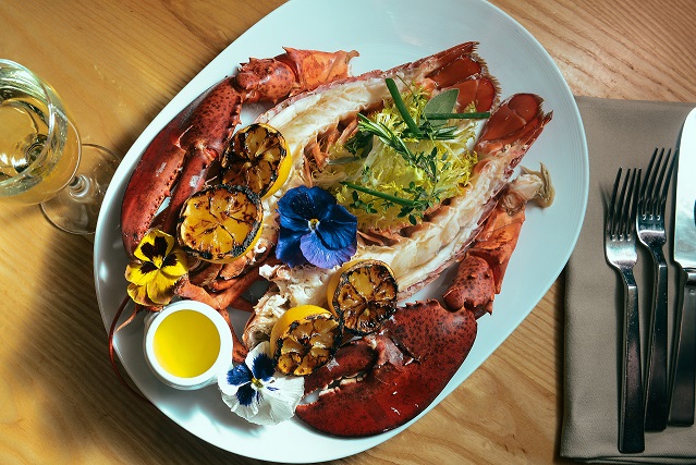 Whole-Lobster-at-Bacchanal