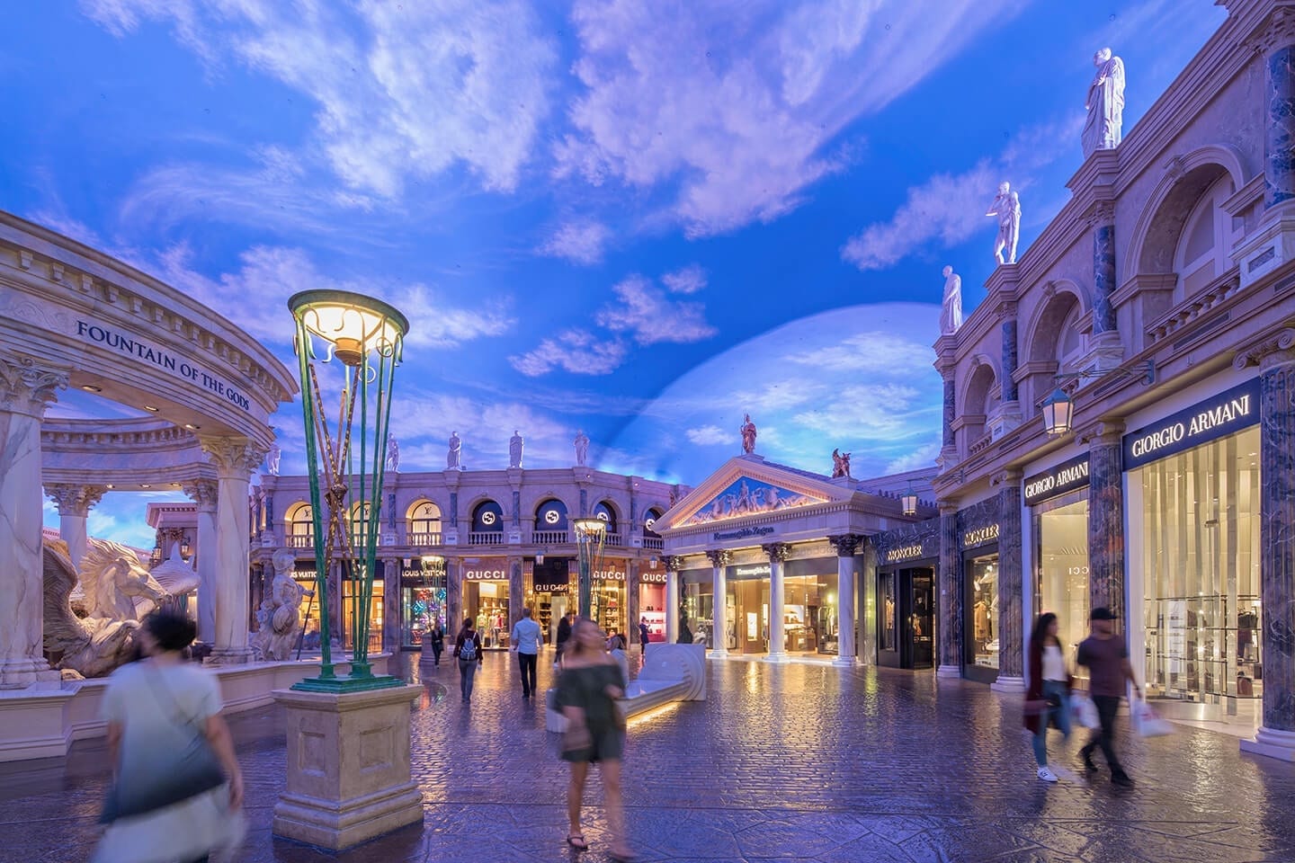 The Forum Shops Celebrates Chinese New Year With Dragon - Travelivery®