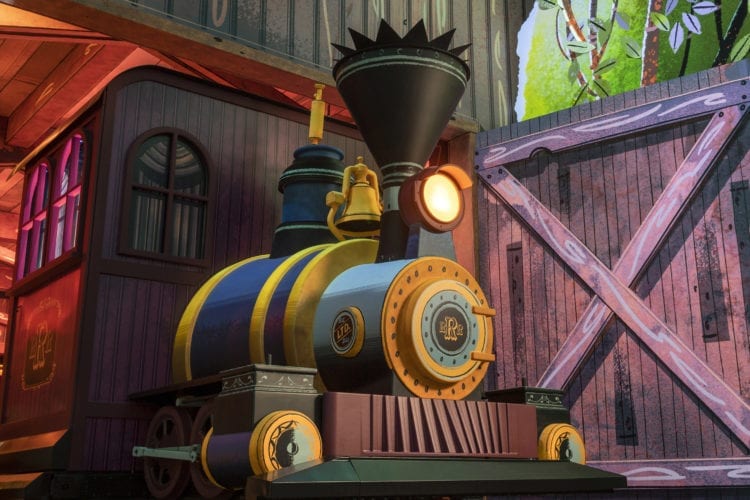 Mickey & Minnie's Runaway Railway Locomotive