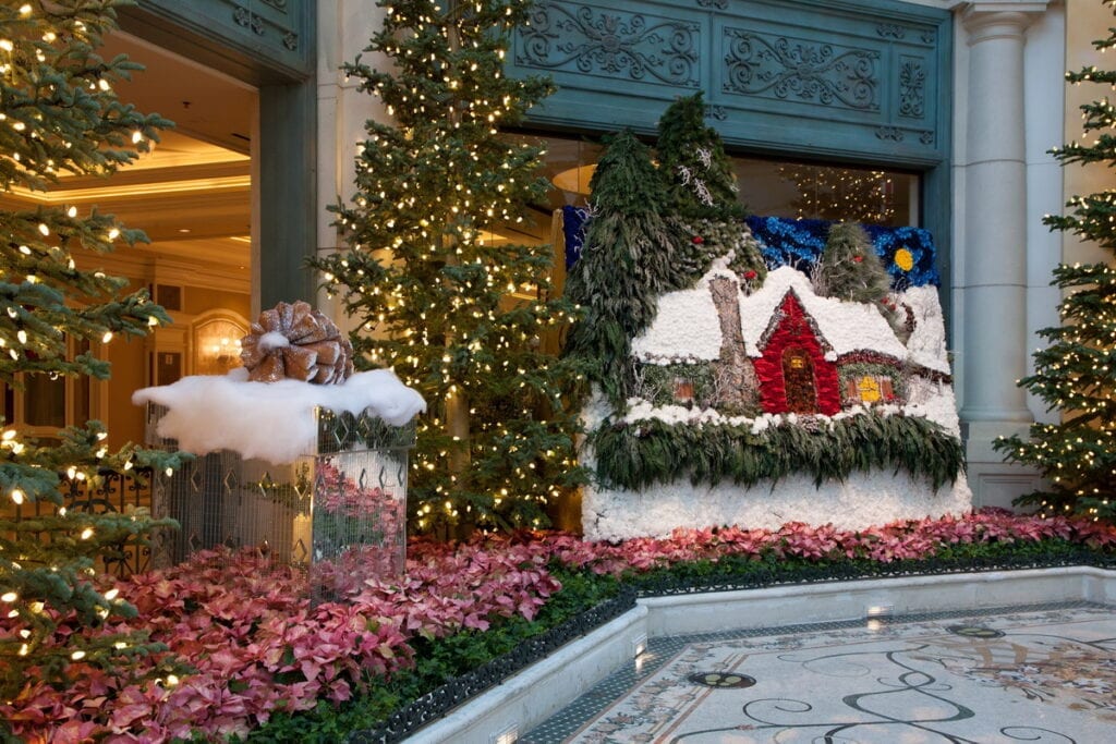 Bellagio Conservatory Winter Display 2020 - Holiday Artwork