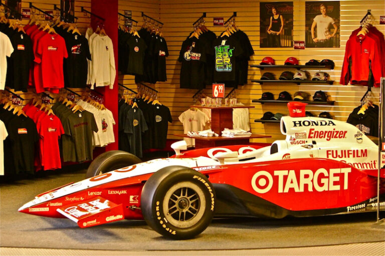 Pole Position Raceway 9 768x512