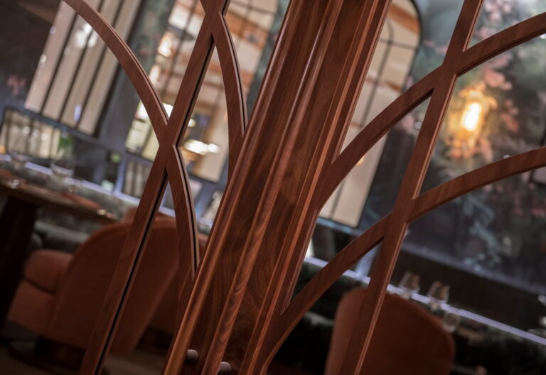 Bugsy Meyers Steakhouse 13 768x528