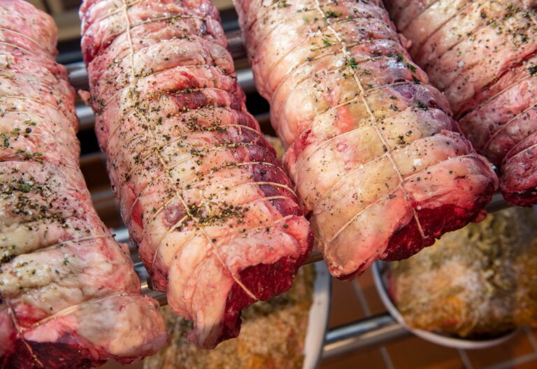 Bugsy Meyers Steakhouse Meat 2 768x528