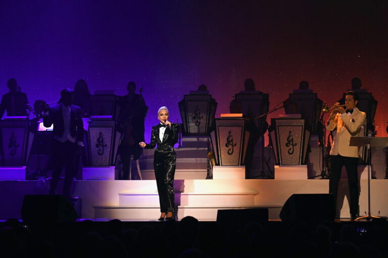 LADY GAGA JAZZ PIANO at Park MGM 04 768x512