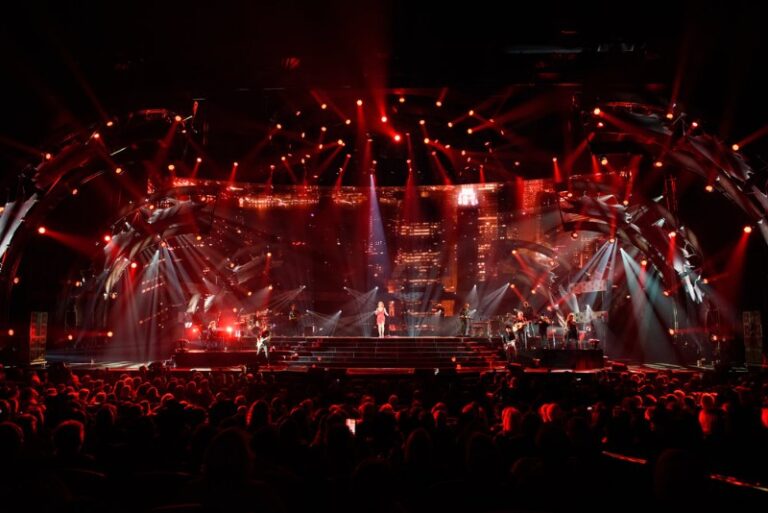 Reba Brooks Dunn 3 768x513