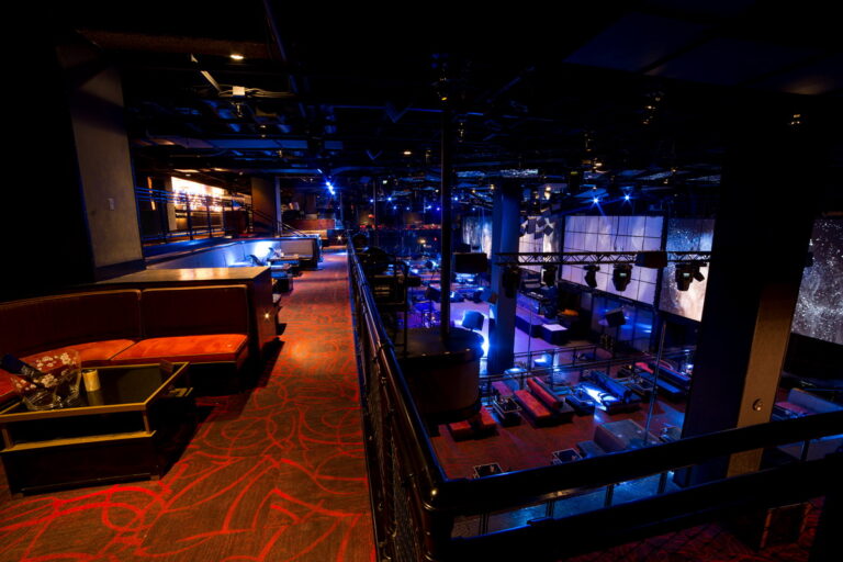 LIGHT Nightclub 04 768x512