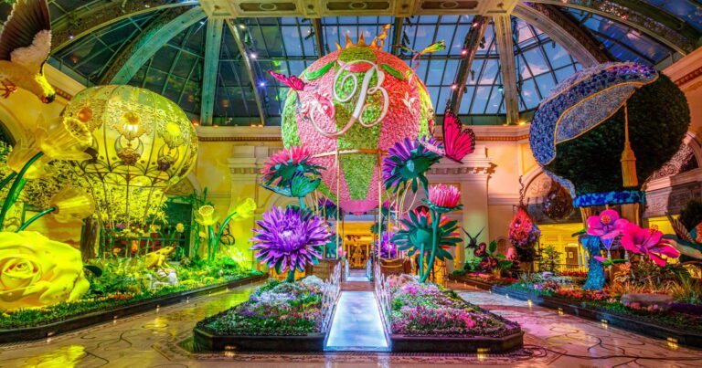 Bellagio Conservatory & Botanical Gardens Unveils Flights of Fancy