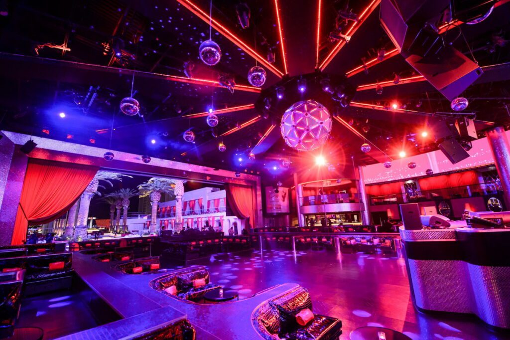 What Las Vegas Nightclubs are Open on Sunday - Drai's Nightclub
