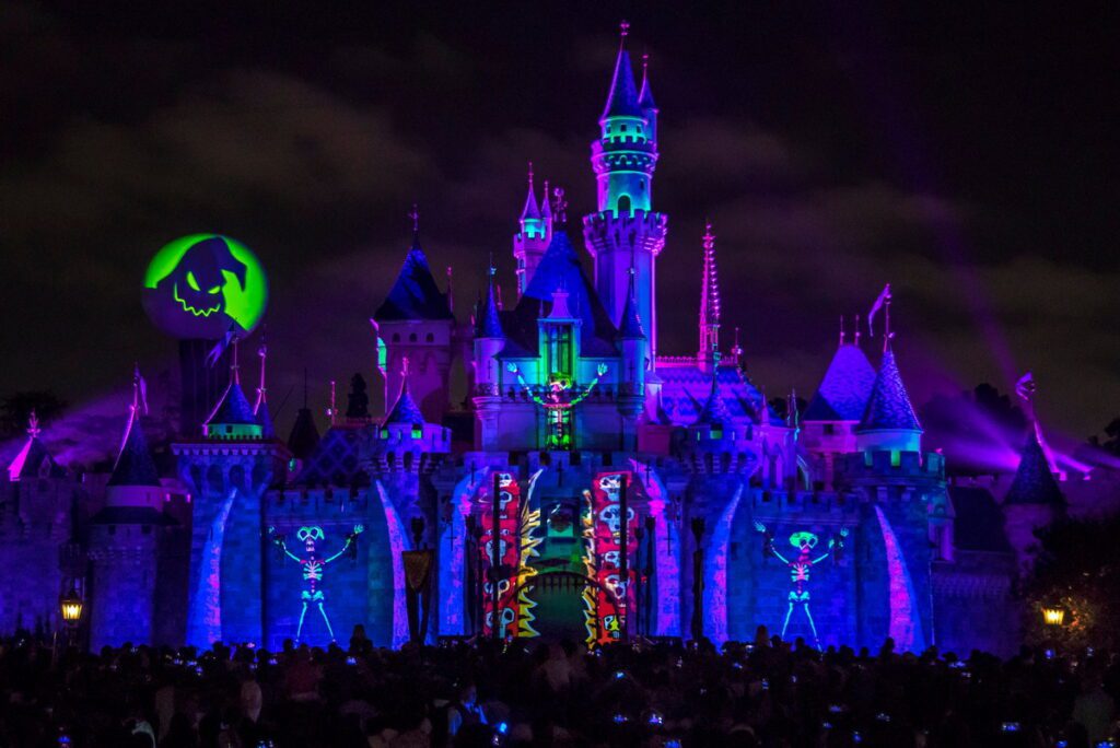 “Halloween Screams” Nighttime Spectacular at the Disneyland Resort