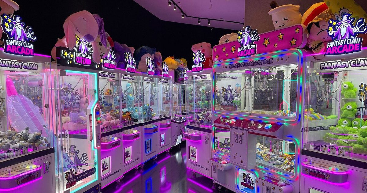 Fantasy Claw Arcade
