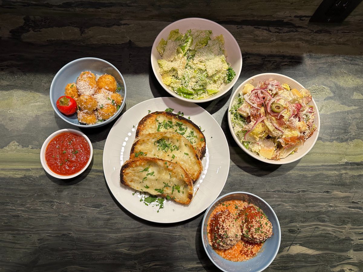 Fried Mozz Balls, Garlic Bread, Z-Balls and Salads at Muzzarella Slice House