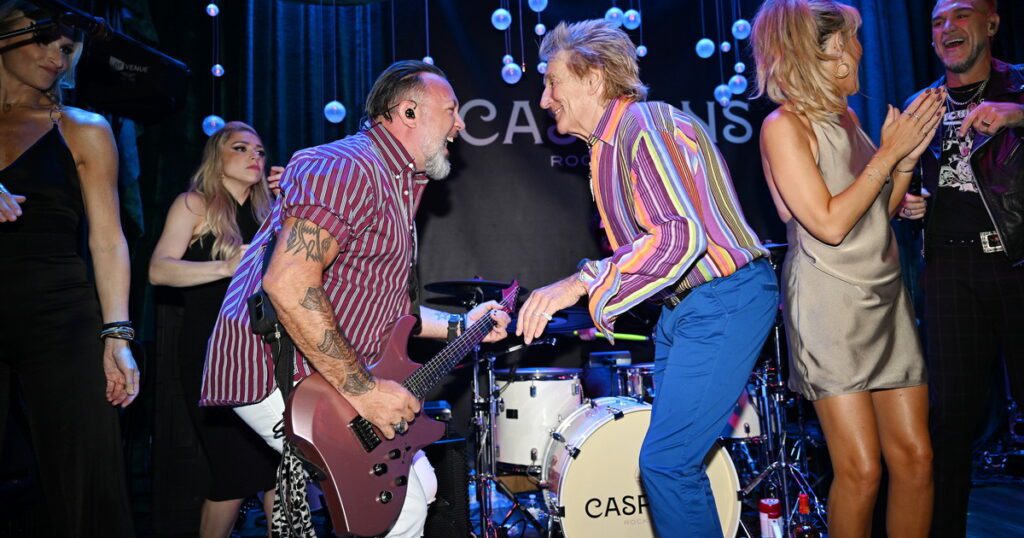 Sir Rod Stewart Celebrates Wolfie’s Whisky at Caspian’s
