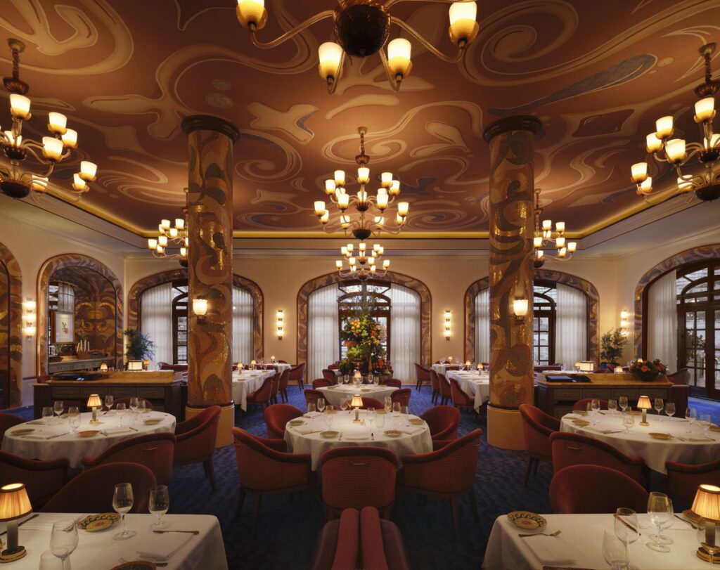 Carbone Riviera at Bellagio - Dining Room - Credit Douglas Friedman