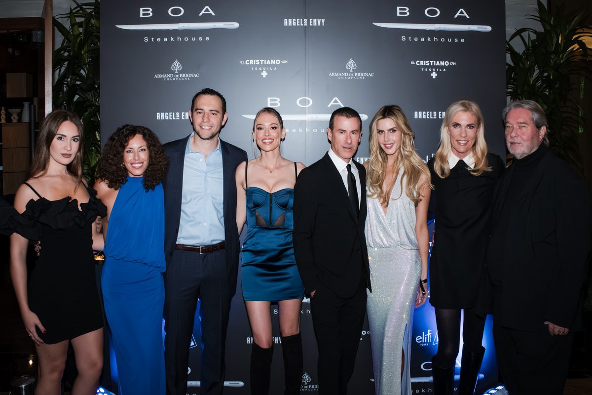 Hannah McDowel, Monica Baddar, Alex Ksendzovsky, Paulina Slagter, Lee & Megan Maen, Michael & Alicia Vanderbyl