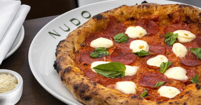 Nudo Italiano Pepperoni Pizza