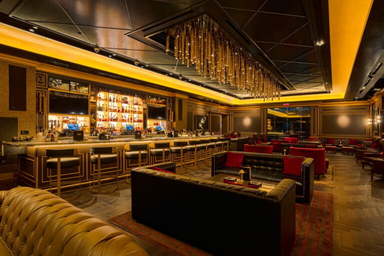 Eight Cigar Lounge at Resorts World Las Vegas 01 768x512