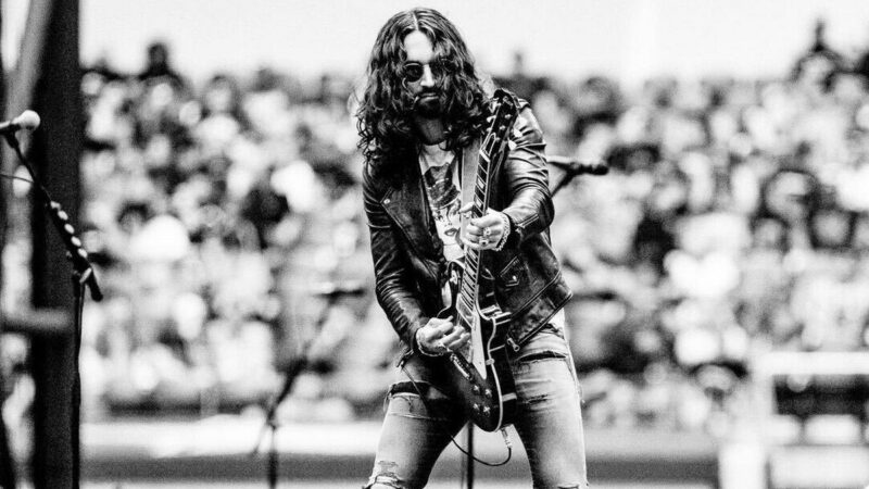 Frank Sidoris on stage