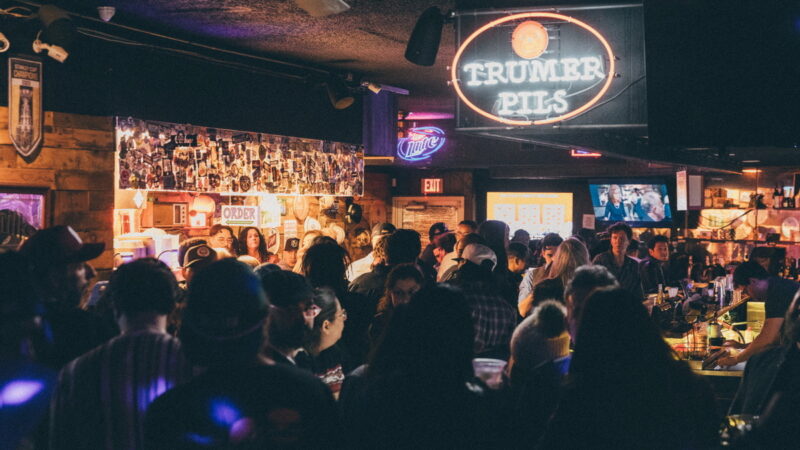 Hard Hat Lounge