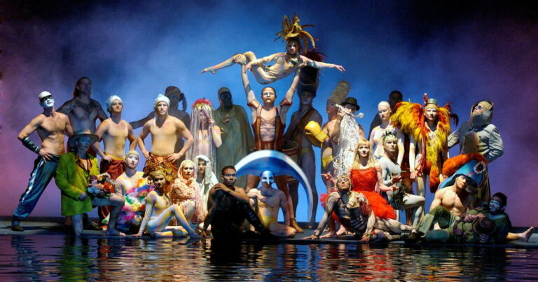 O by Cirque du Soleil