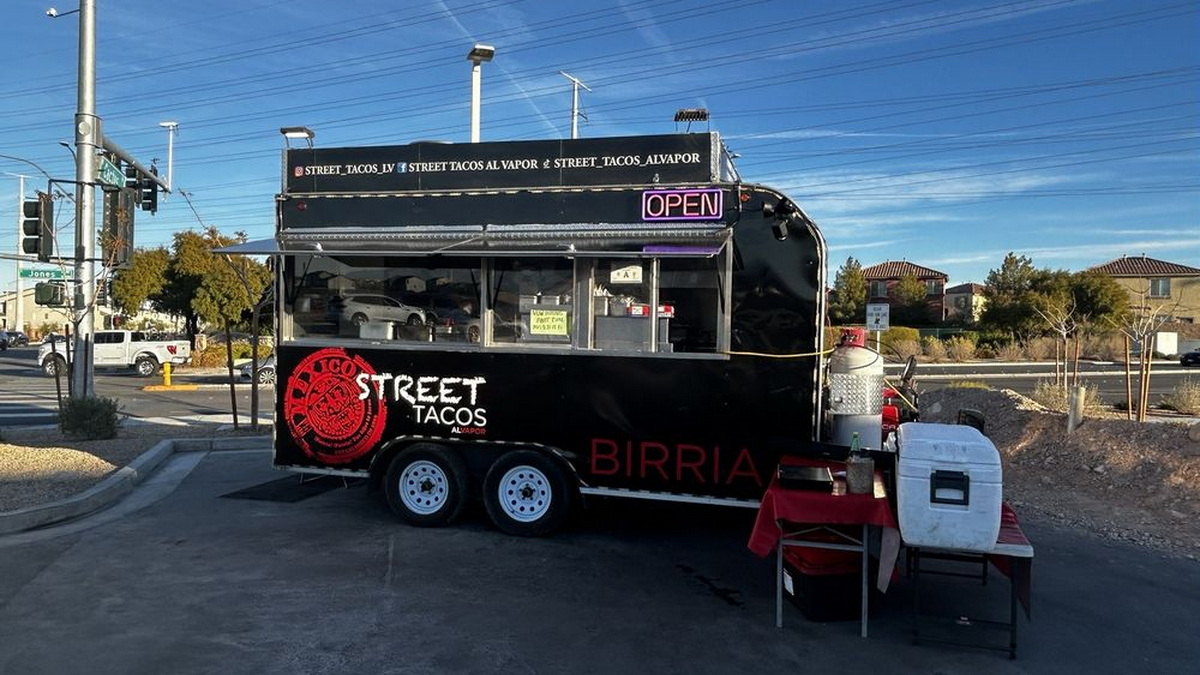 Al Vapor Street Tacos